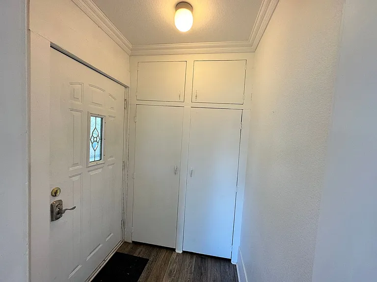 304 S Anderson St — Photo 25
