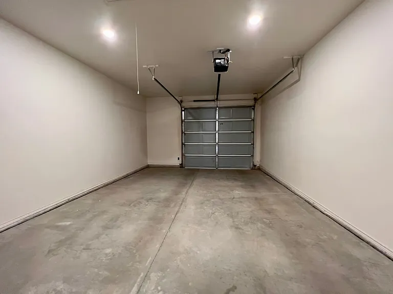 5508 Lehigh St — Photo 16