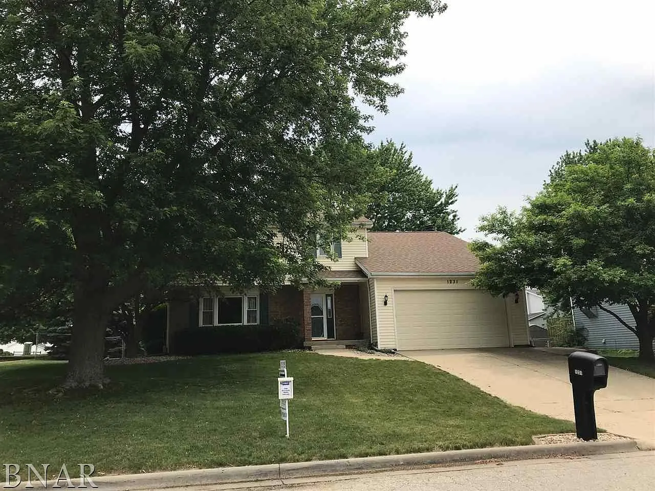 1231 Challis Dr photo 1