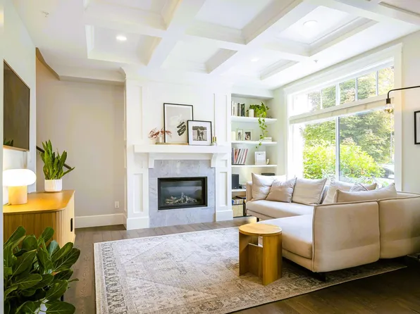 9235 McBride St #3, Langley, BC V1M 0C8