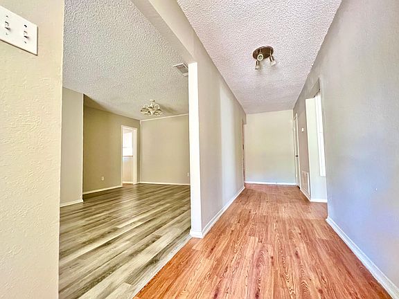 2nd image of 5015 Osage Dr