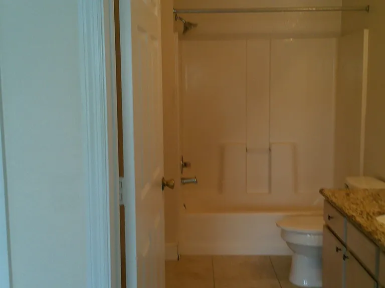 5475 Vineland Rd #8205 — Photo 7