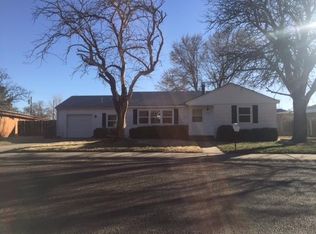 1008 Harrison Cir, Liberal, KS 67901