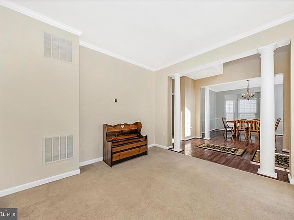 5th image of 214 Union Ridge Dr