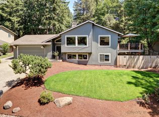 10262 SE 99th Dr, Happy Valley, OR