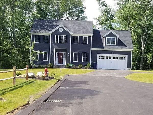 1st image of 4 Sorrento Ln