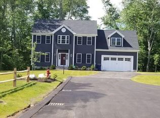 4 Sorrento Ln, Medway, MA 02053