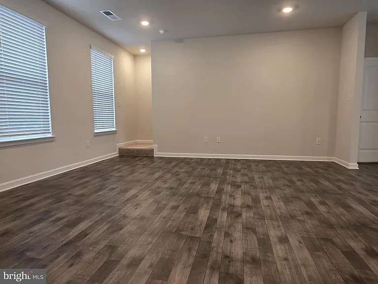 71 Filbert Dr — Photo 6