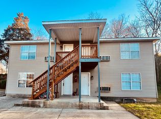 323 S 12th St APT G, Van Buren, AR 72956