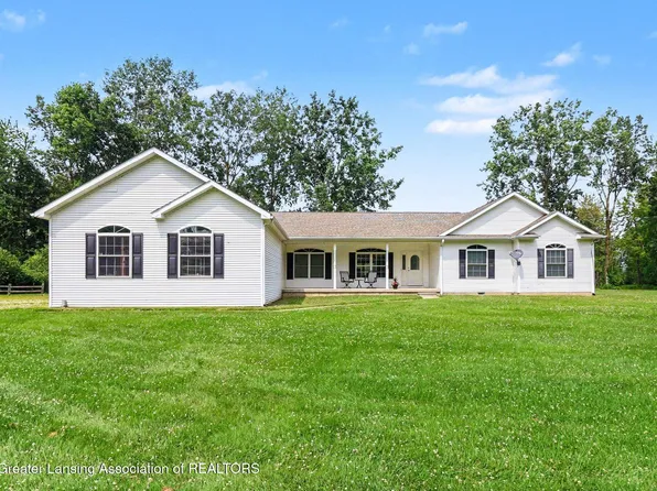 5434 S M 106, Stockbridge, MI 49285