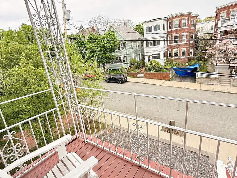 66 Craigie St — Photo 40