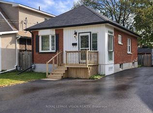 57 Hillcroft St, Oshawa, ON L1G 2L1
