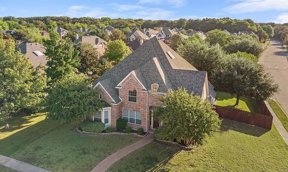 1st image of 3900 Rockwood Dr