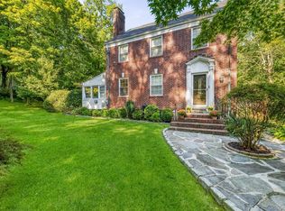 28 Winslow Road, White Plains, NY 10606