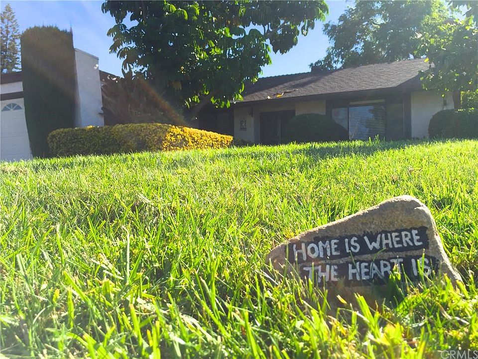 1st image of 3216 Paloma Ave