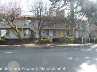 2400 Elizabeth St #5, Bellingham, WA 98225