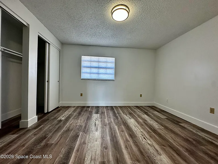 265 Ulster Ct — Photo 9