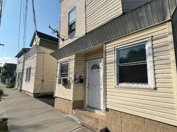 579 Mcchesney St, City Of Orange Twp., NJ 07050