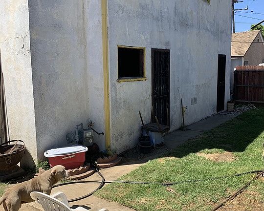 4th image of 11107 S Hobart Blvd
