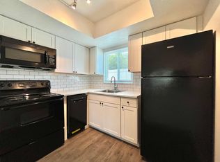 4771 100th Way N APT 202, Saint Petersburg, FL 33708