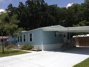 1st image of 821 Oakwood Cir