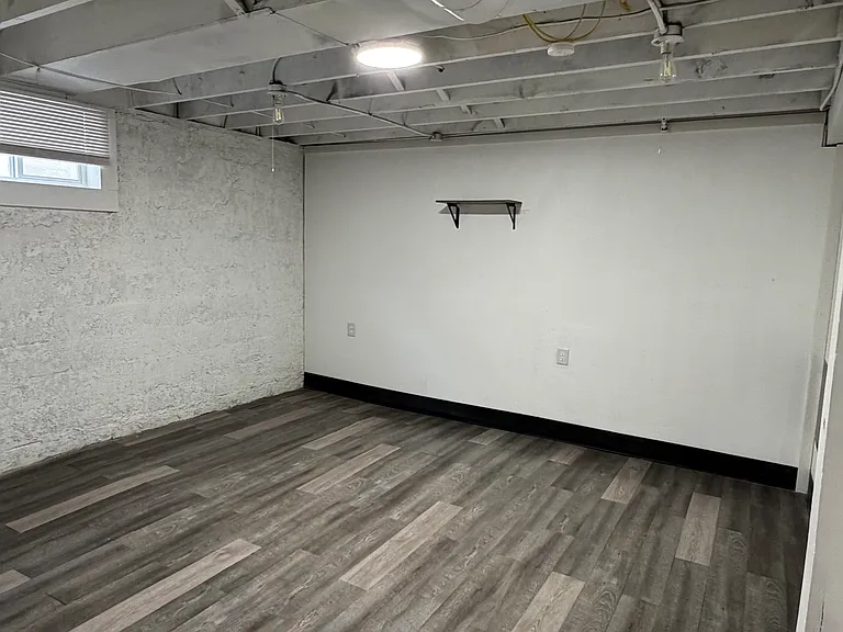 2035 Marquette St — Photo 6