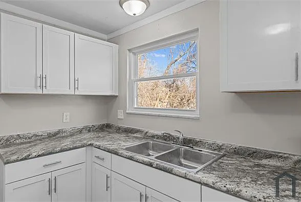 10432 Royal Dr — Photo 14