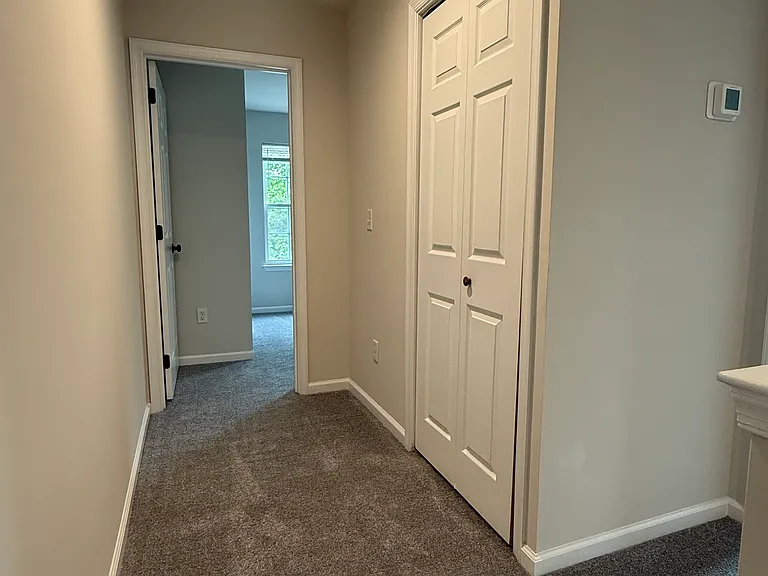 71 Jamestown Blvd — Photo 12