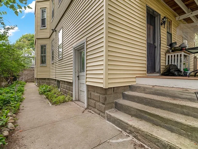 70 Dudley St #1 — Photo 14