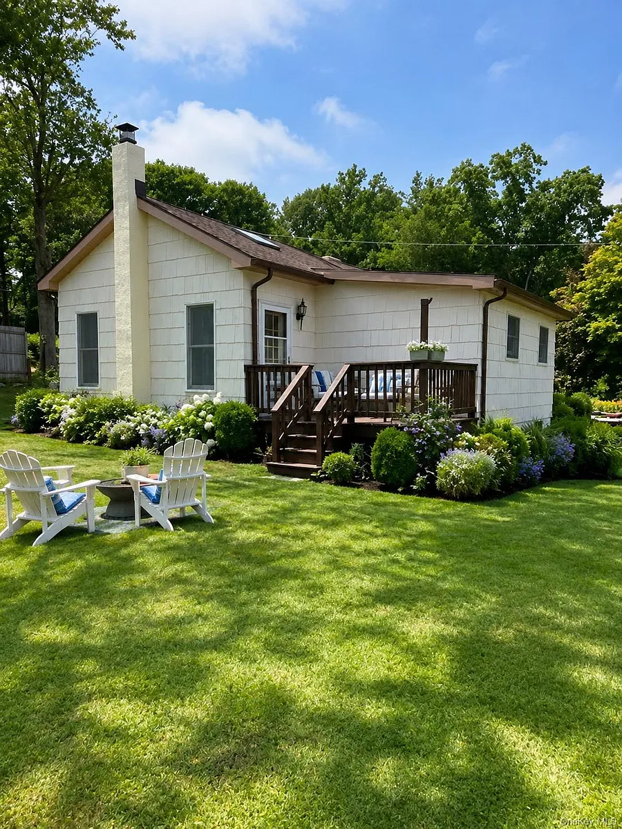 Building Photo - 60 Lakeside Dr
