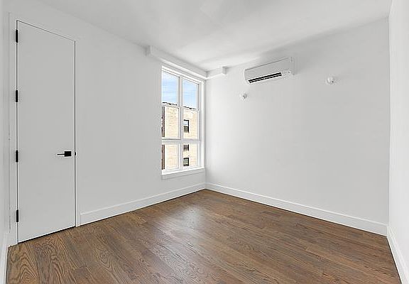 5th image of 1367 Nostrand Ave #2B