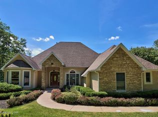 551 Sandspring Rd, Bear Creek Township, PA 18702