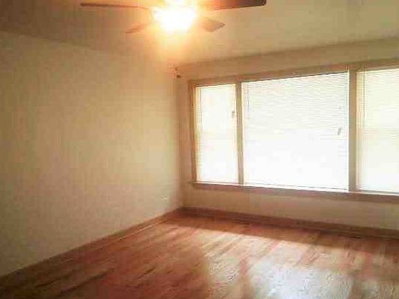 5th image of 1047 E Hyde Park Blvd #G