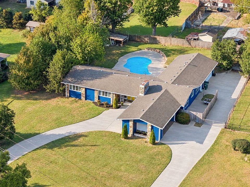 1st image of 106 Sun Valley Rd