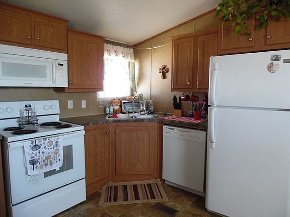 3rd image of 7161 W Orange St