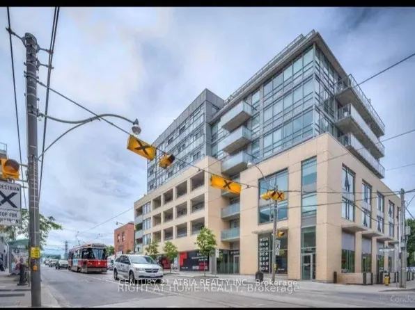 630 Queen St E #204, Toronto, ON M4M 1G3