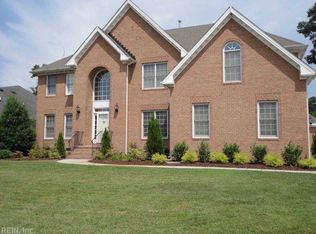 1323 Laurel Ridge Ln, Chesapeake, VA 23322