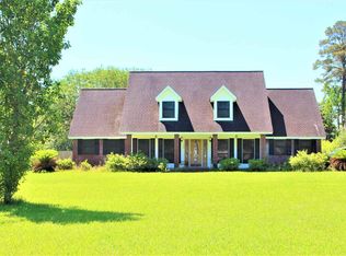 127 Brookwood Dr, Silsbee, TX 77656