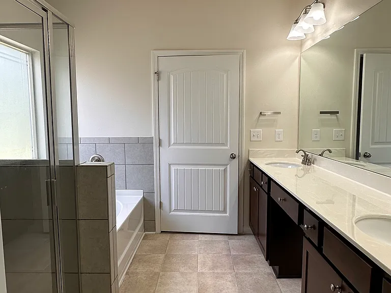 901 Blind Brook Cir — Photo 16