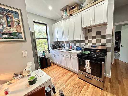 Rented by RBM Management | media 21