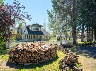 60377 Arnold Market Rd, Bend, OR 97702