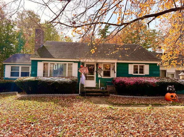 552 West St, Gardner, MA 01440