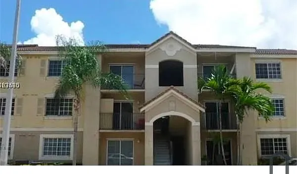 15430 SW 284th St #6207 — Photo 2