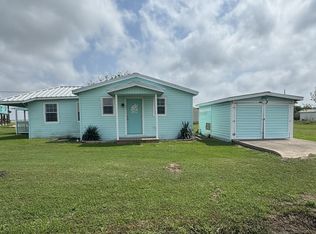 302 2nd St, Palacios, TX 77465