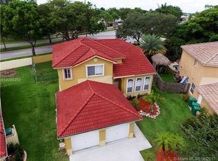 13794 S Garden Cove Cir, Davie, FL 33325