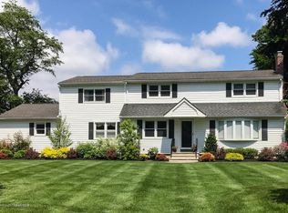 11 Cedar Pl, Tinton Falls, NJ 07724