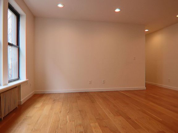 4th image of 547 W 157th St APT 41