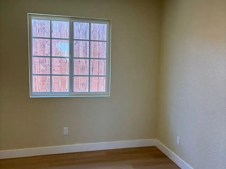 932 N Gage Ave #932 — Photo 9