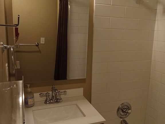 2nd image of 937 Glen Arden Way NE #Ba