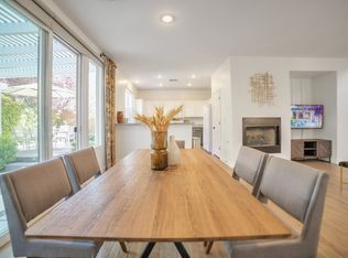10470 Sky Gate St, Las Vegas, NV 89178